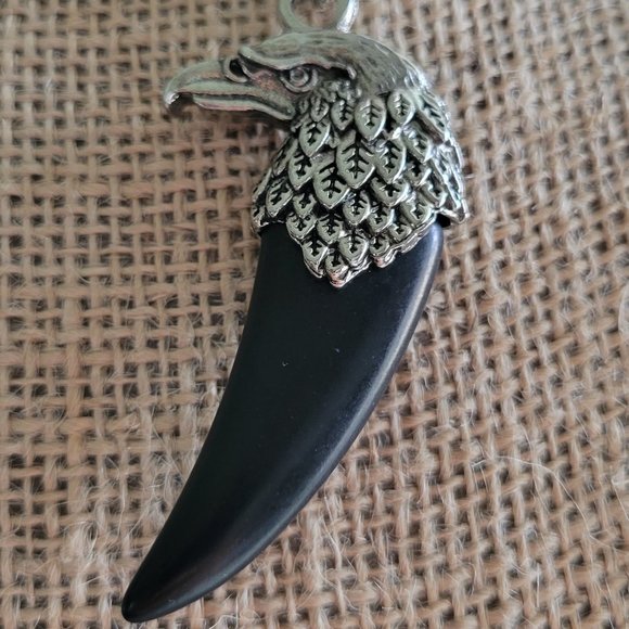 Silver Unisex Eagle Head Necklace - Picture 1 of 2
